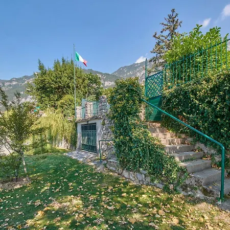 L'orto 2 Holiday home *